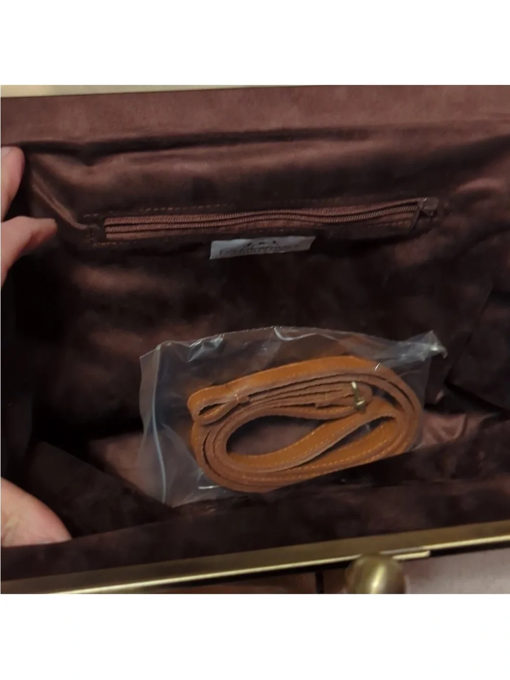 Gorgeous Cognac Genuine Leather Top-Handle kiss lock Satchel with Gold Frame